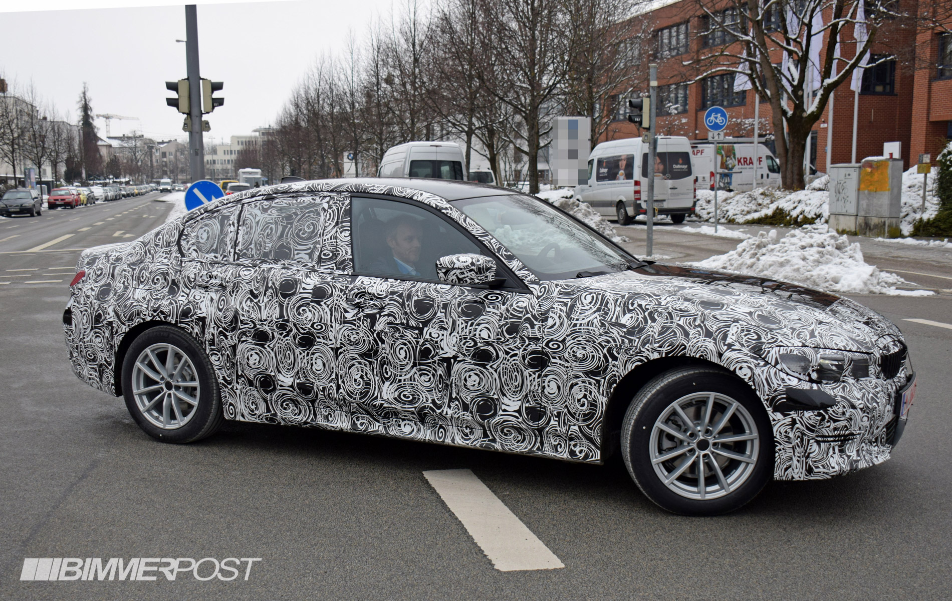 BMW%203%20Less%20camo%2019.jpg?w=119&h=1