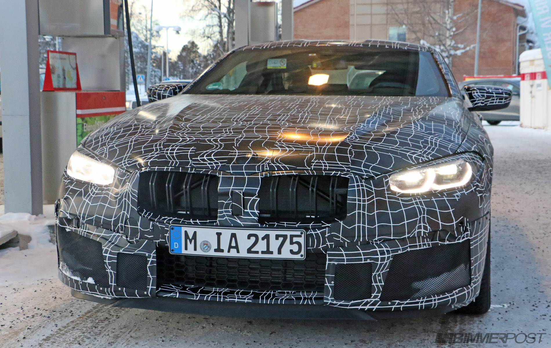 BMW%20M8%20Coupe%201.jpg?w=128&h=135&fit
