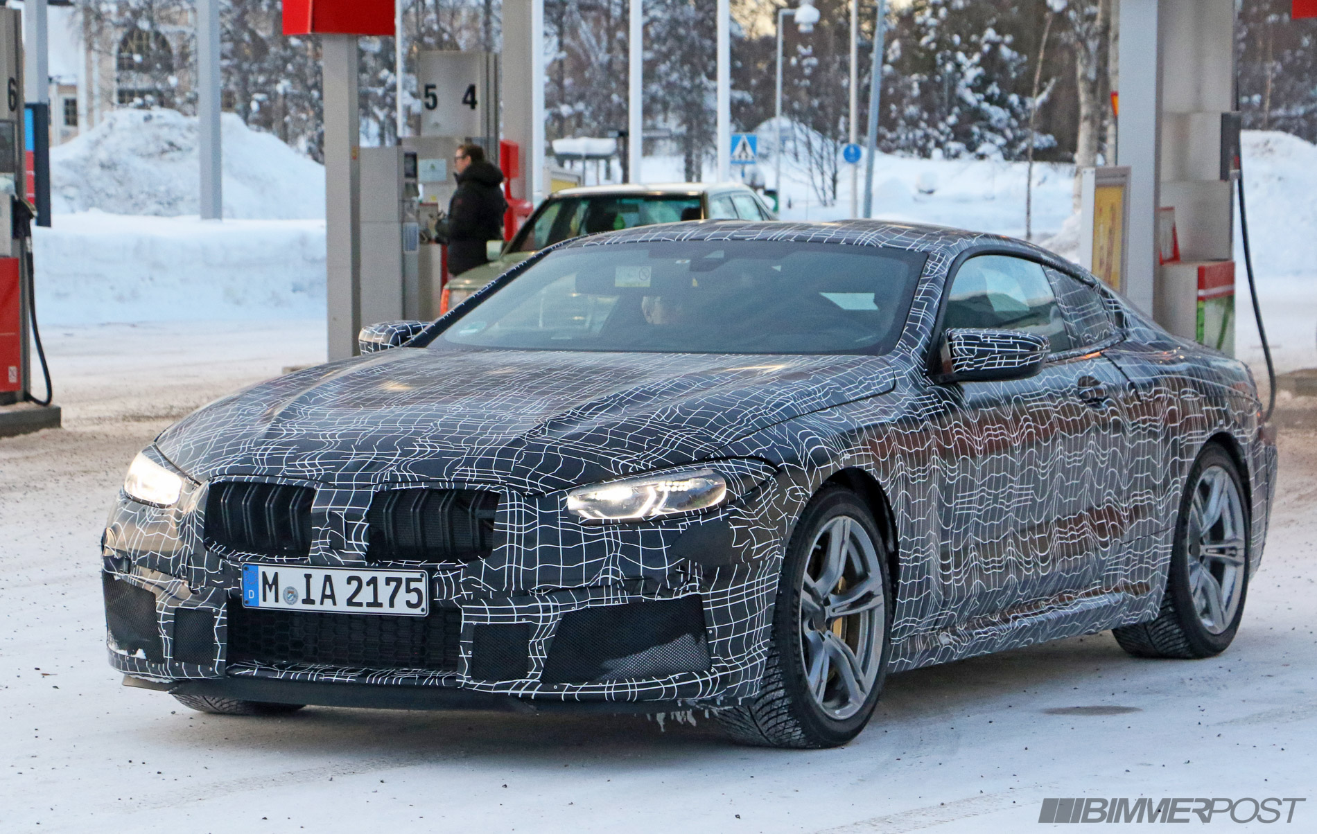 BMW%20M8%20Coupe%205.jpg?w=128&h=135&fit