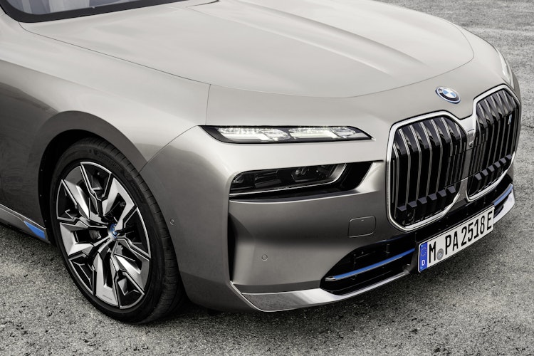 P90458175_The_new_BMW_i7_xDrive60._European_model_shown.jpg