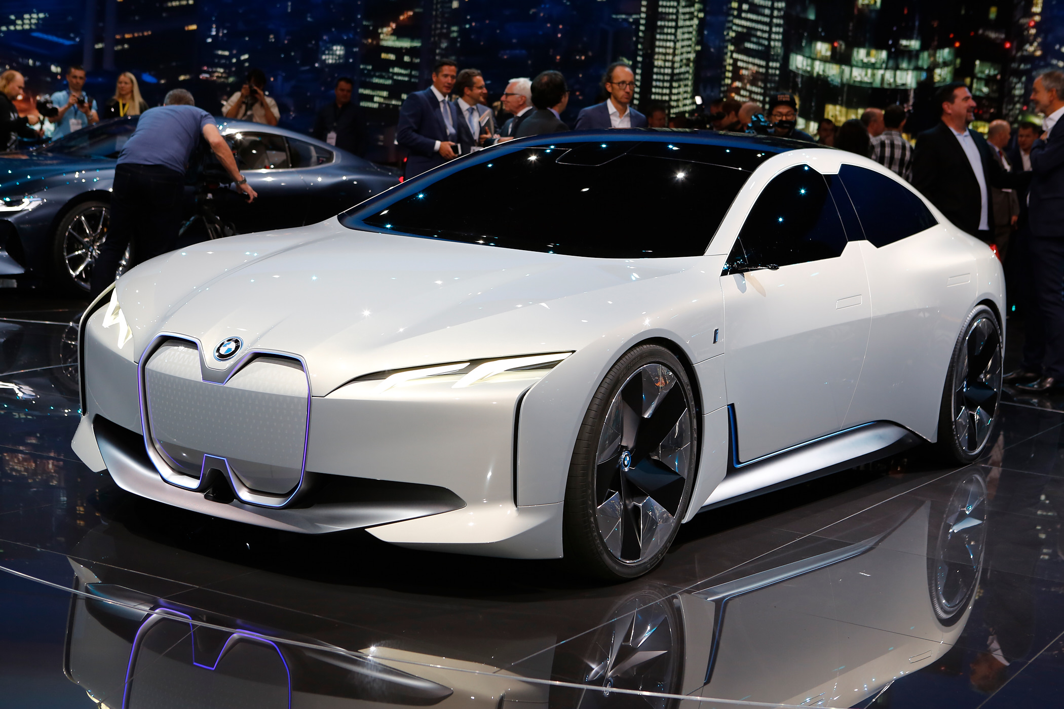 I 4. BMW i4 2020. Электрокар BMW i4. БМВ I электрокар 2020. BMW i4 2019.