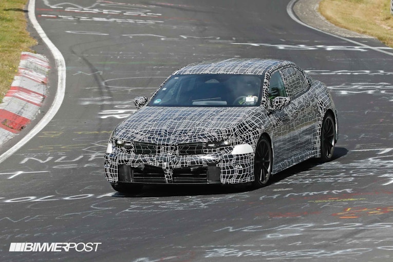 m3-ev-za0-5.jpg