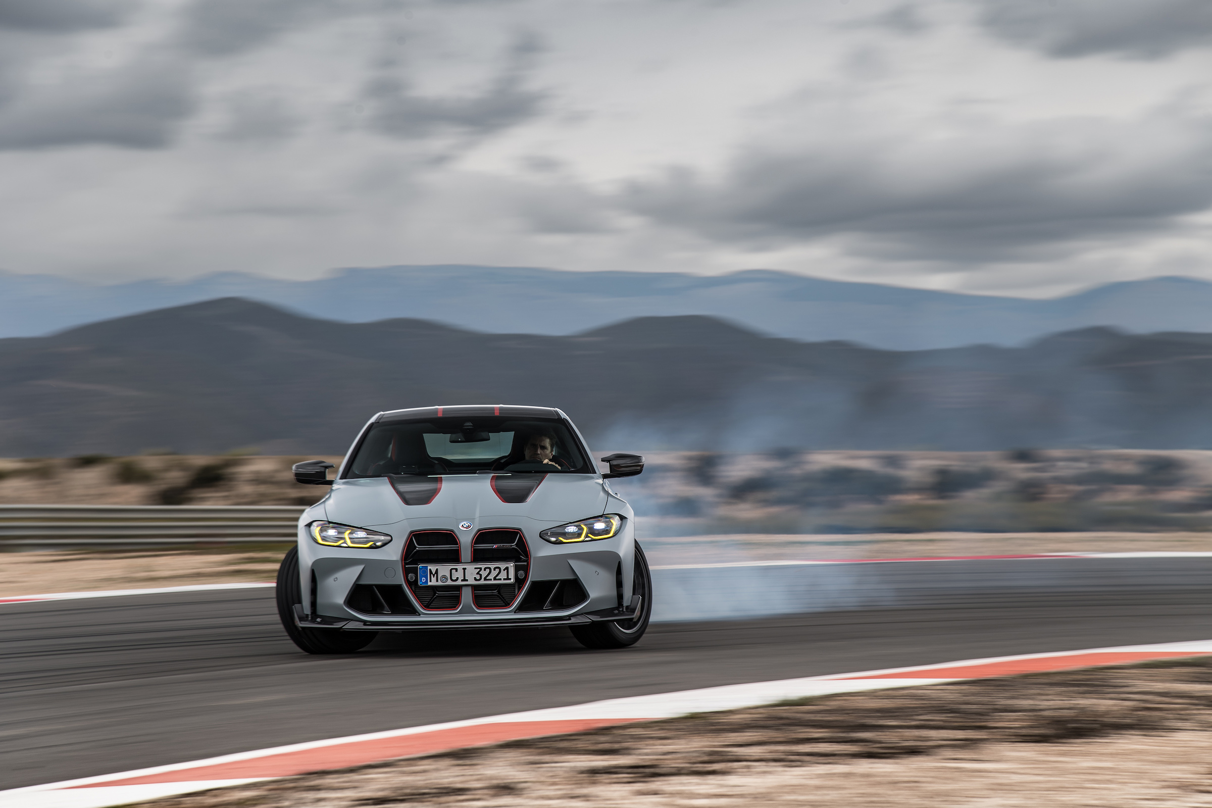 BMW%20M4%20CSL_Racetrack%20(19).jpg?w=14