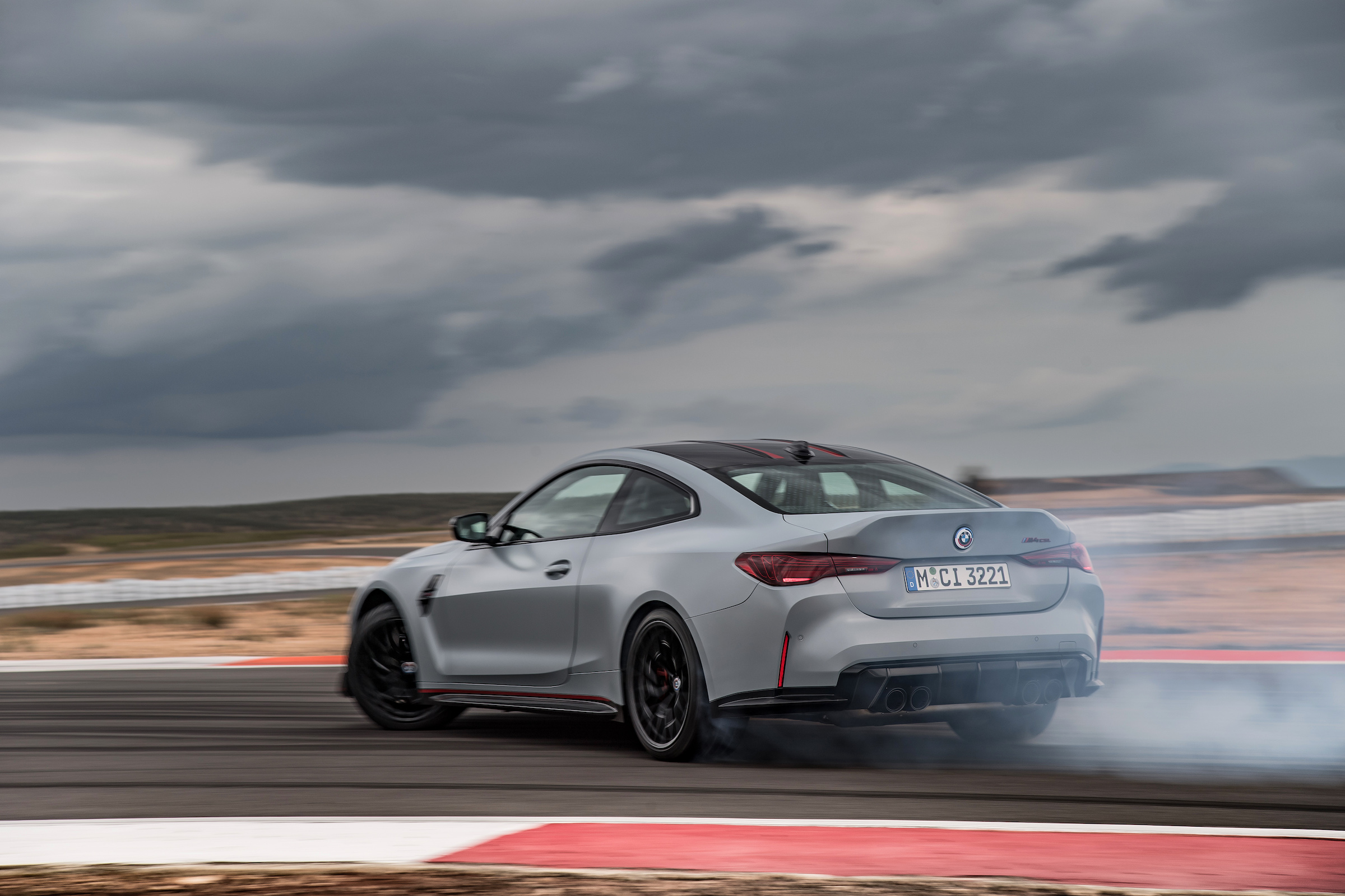 BMW%20M4%20CSL_Racetrack%20(22).jpg?w=14