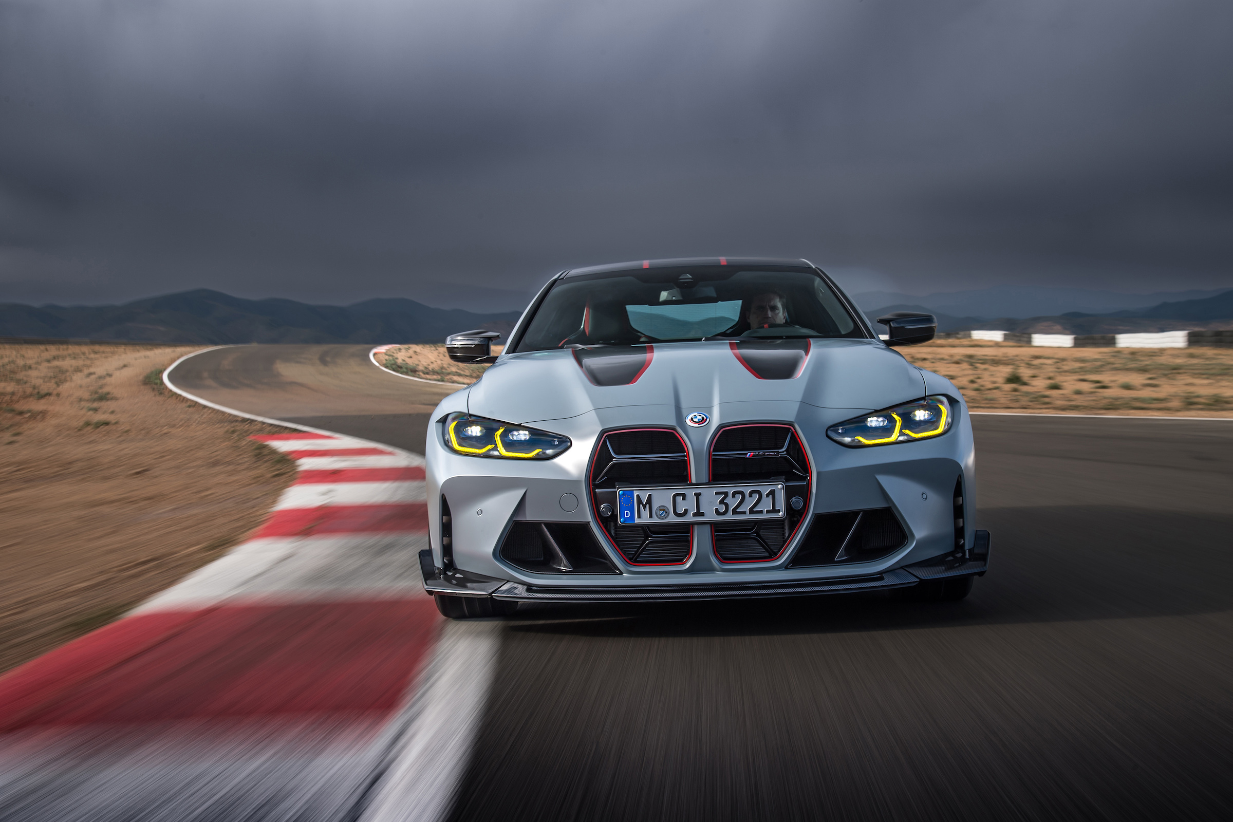BMW%20M4%20CSL_Racetrack%20(34).jpg?w=14