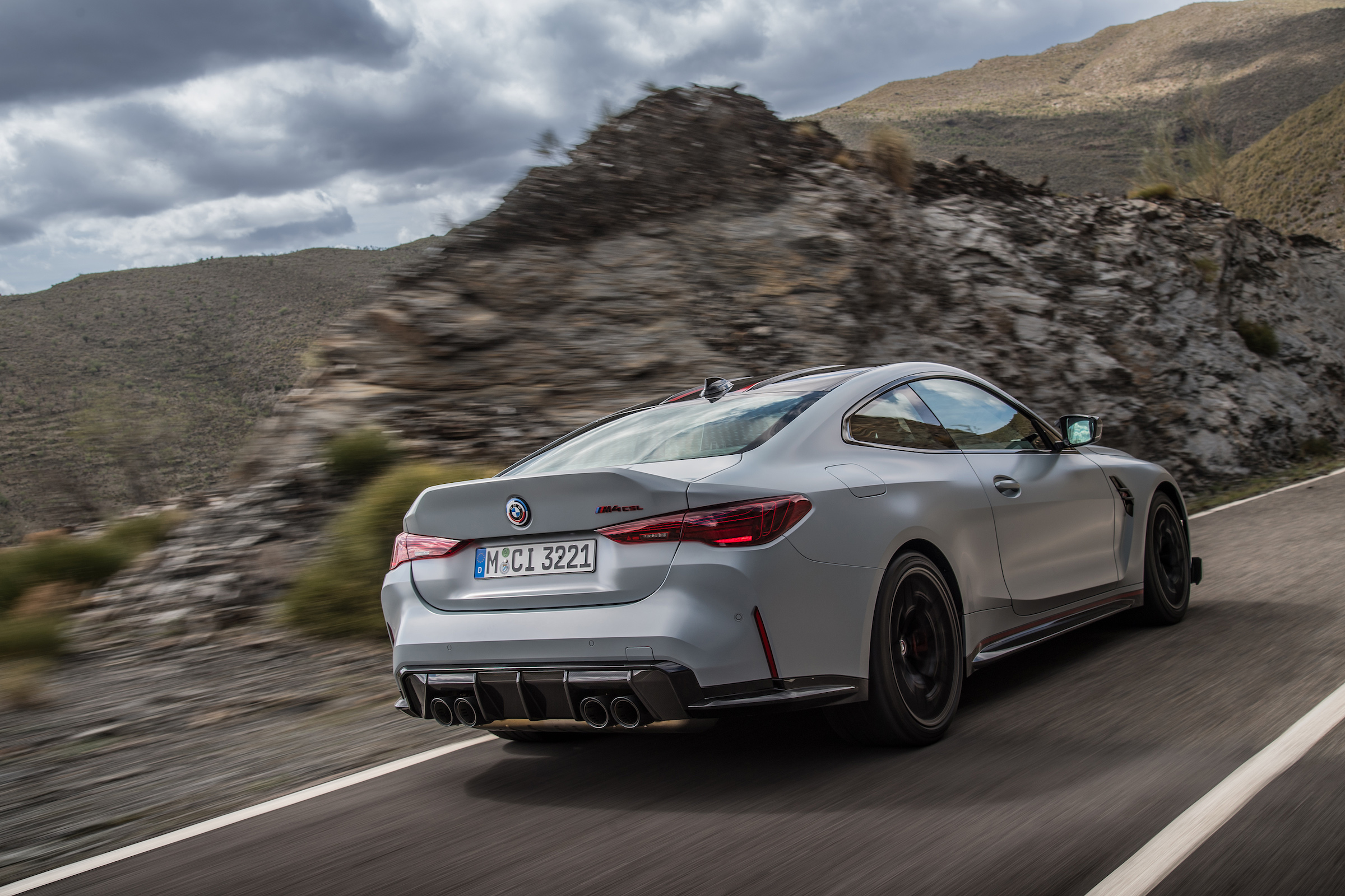 BMW%20M4%20CSL_Street%20(12).jpg?w=142&h